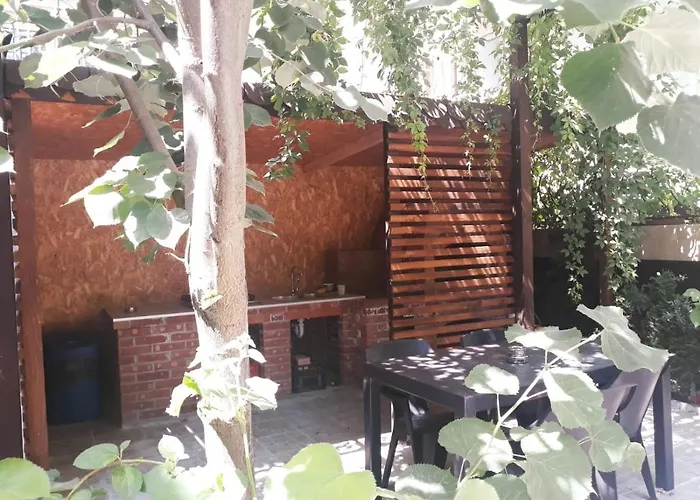 Pensiunea Smarald Konukevi